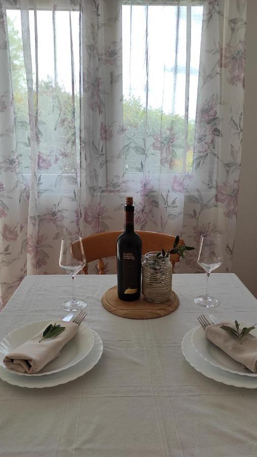 Apartmani Knezevic Posedarje Exterior photo